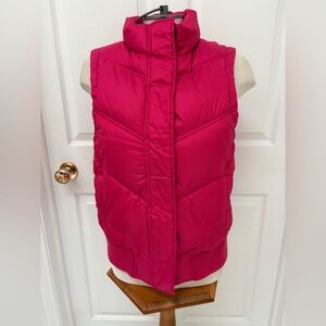 GAP Puffer Vest Women’s Zip Front Pink Barbiecore Insulated Ribbed Hem